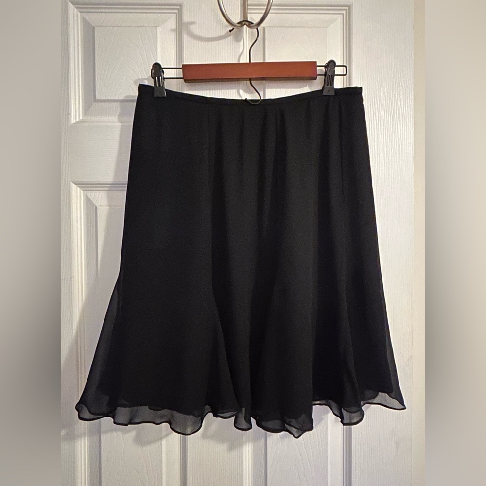 Giorgio Armani - black skirt - size 46